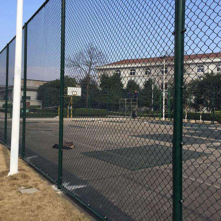 籃球場圍網高度以及籃球場圍欄型號